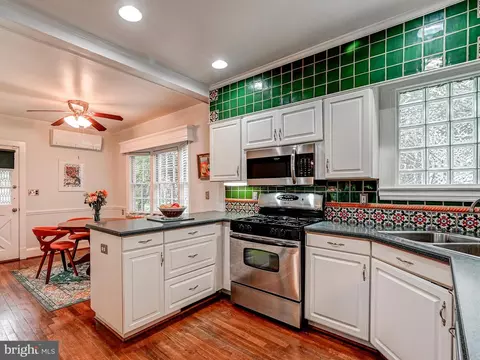 Kitchen - 4300 Wendover Rd, Baltimore, MD 21218 photo 1 of 4