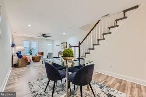 Dining - 4333 Falls Rd, Baltimore, MD 21211 photo 2 of 4