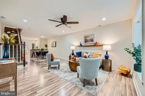 Living - 4333 Falls Rd, Baltimore, MD 21211 photo 1 of 6