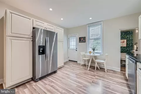 Kitchen - 4333 Falls Rd, Baltimore, MD 21211 photo 5 of 5