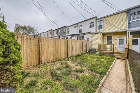 Exterior - 4333 Falls Rd, Baltimore, MD 21211 photo 6 of 6