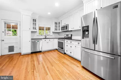 1444 Redfern Ave, Baltimore, MD 21211 photo 7