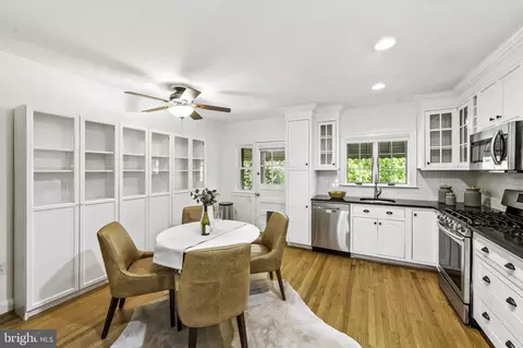 1444 Redfern Ave, Baltimore, MD 21211 photo 3