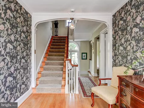 Entry Way - 400 Northway, Baltimore, MD 21218 photo 5 of 5