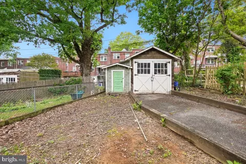 12 Mallow Hill Rd, Baltimore, MD 21229 photo 42