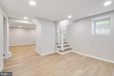 12 Mallow Hill Rd, Baltimore, MD 21229 photo 35