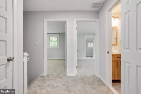 12 Mallow Hill Rd, Baltimore, MD 21229 photo 33