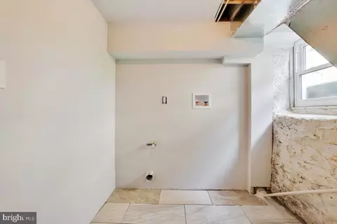 12 Mallow Hill Rd, Baltimore, MD 21229 photo 41