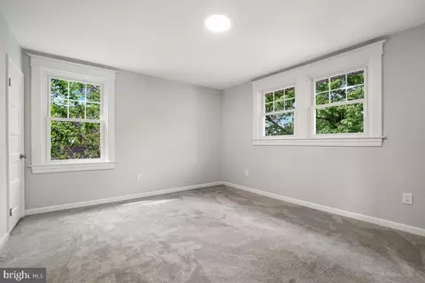 12 Mallow Hill Rd, Baltimore, MD 21229 photo 24