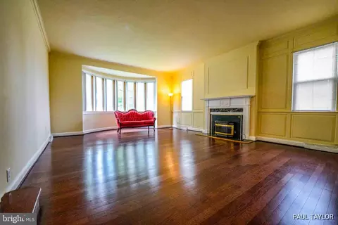 Living - 3510 Sequoia Ave, Baltimore, MD 21215 photo 3 of 7