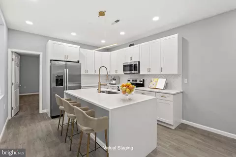 Kitchen - 3209 E Pratt St, Baltimore, MD 21224 photo 1 of 4