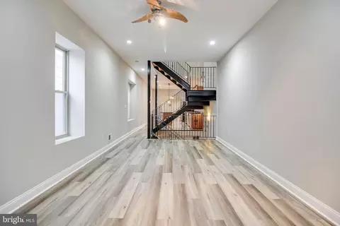 Entry Way - 3500 Fleet St, Baltimore, MD 21224 photo 4 of 9