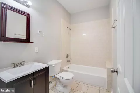 Bath - 3500 Fleet St, Baltimore, MD 21224 photo 3 of 5
