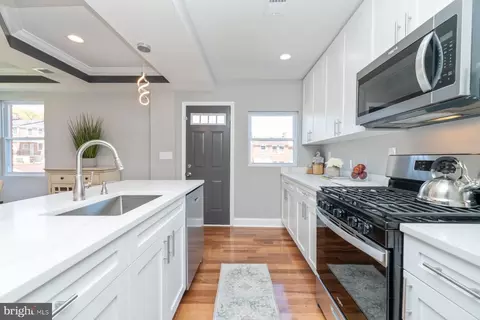 Kitchen - 3216 Yosemite Ave, Baltimore, MD 21215 photo 3 of 3