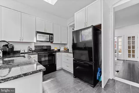 Kitchen - 30 S Decker Ave, Baltimore, MD 21224 photo 2 of 3