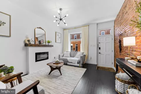Living - 30 S Decker Ave, Baltimore, MD 21224 photo 1 of 2