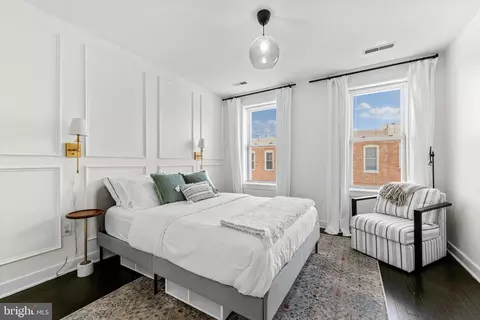 Bedroom - 30 S Decker Ave, Baltimore, MD 21224 photo 1 of 7