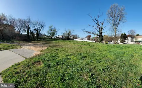 2807 Herkimer St, Baltimore, MD 21230 photo 3