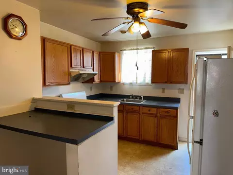 Kitchen - 1231 Bayard St, Baltimore, MD 21230 photo 1 of 3