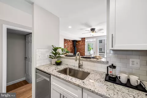 851 Mchenry St, Baltimore, MD 21230 photo 8