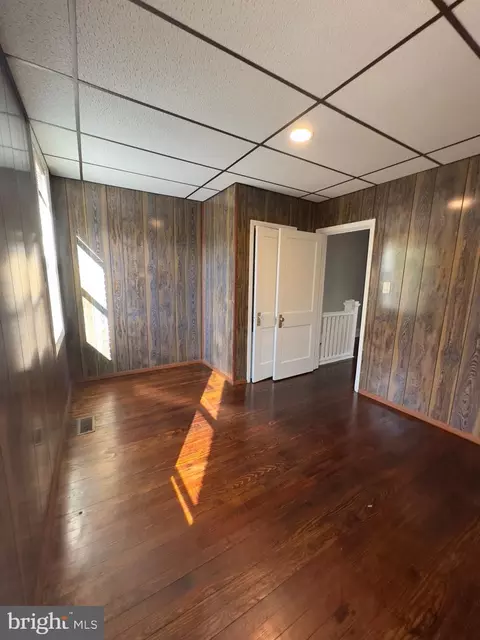 Bedroom - 2411 Herkimer St, Baltimore, MD 21230 photo 3 of 3