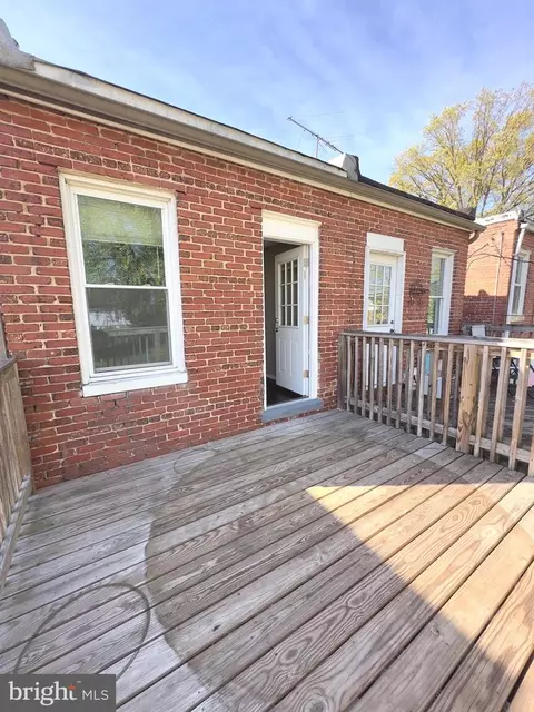 Exterior - 2411 Herkimer St, Baltimore, MD 21230 photo 3 of 4