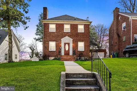 2911 E Strathmore Ave, Baltimore, MD 21214