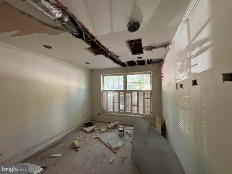 Other - 1 E Montgomery St, Baltimore, MD 21230 photo 2 of 8