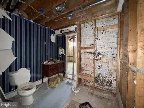 Bath - 1 E Montgomery St, Baltimore, MD 21230 photo 1 of 1