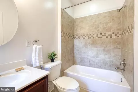 404 E Lanvale St E, Baltimore, MD 21202 photo 12