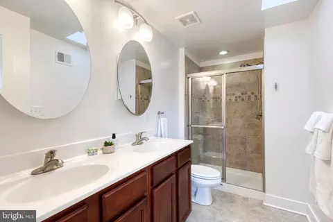 404 E Lanvale St E, Baltimore, MD 21202 photo 19