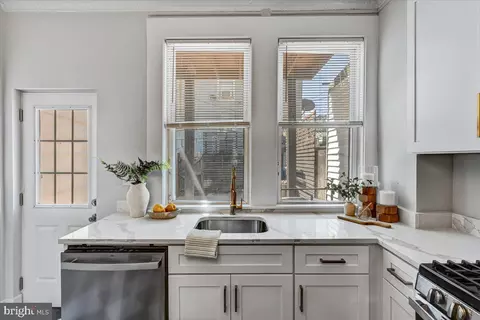 Kitchen - 2403 E Fairmount Ave, Baltimore, MD 21224 photo 5 of 5