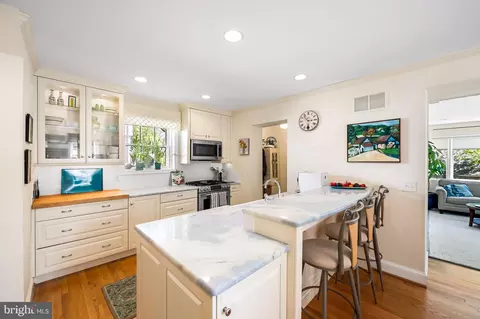 Kitchen - 321 Broadmoor Rd, Baltimore, MD 21212 photo 1 of 3