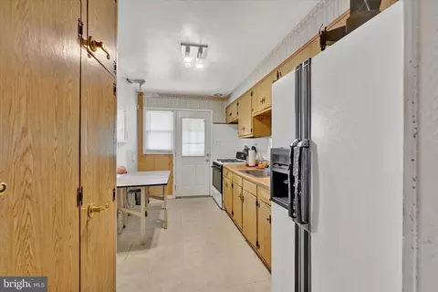 Kitchen - 4155 Crest Heights Rd, Baltimore, MD 21215 photo 2 of 3