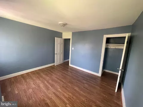 2033 Division St, Baltimore, MD 21217 photo 10