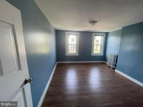 2033 Division St, Baltimore, MD 21217 photo 9