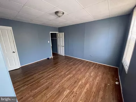 2033 Division St, Baltimore, MD 21217 photo 14