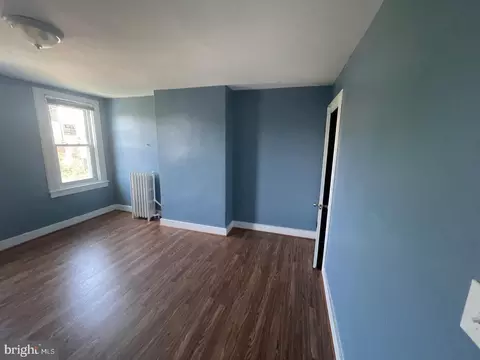 2033 Division St, Baltimore, MD 21217 photo 8