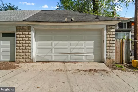 Exterior - 717 Deepdene Rd, Baltimore, MD 21210 photo 6 of 7