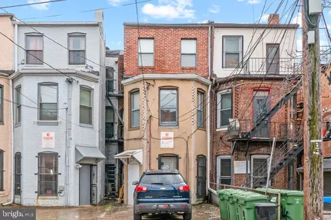 Exterior - 28 E 25th St, Baltimore, MD 21218 photo 5 of 6