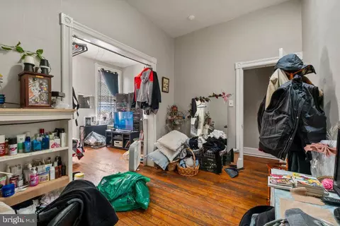 Exterior - 28 E 25th St, Baltimore, MD 21218 photo 4 of 6