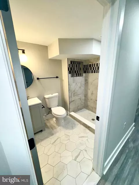 3817 Stokes Dr, Baltimore, MD 21229 photo 19