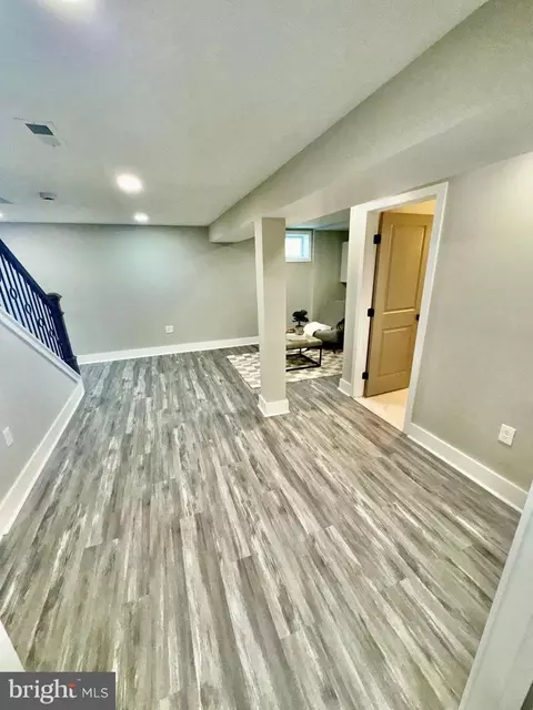 3817 Stokes Dr, Baltimore, MD 21229 photo 21
