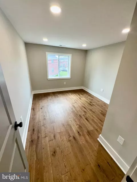 3817 Stokes Dr, Baltimore, MD 21229 photo 12