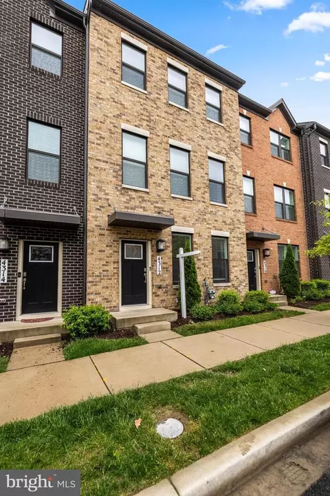 Exterior - 4312 Laplata Ave, Baltimore, MD 21211 photo 1 of 5