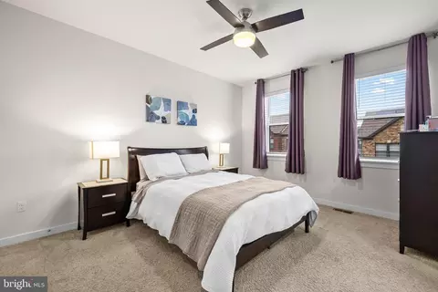 Bedroom - 4312 Laplata Ave, Baltimore, MD 21211 photo 7 of 9