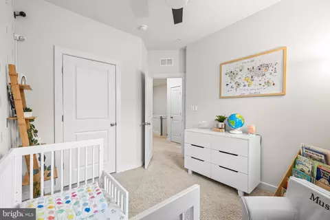 Bedroom - 4312 Laplata Ave, Baltimore, MD 21211 photo 6 of 9