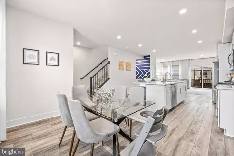 Dining - 4312 Laplata Ave, Baltimore, MD 21211 photo 3 of 3