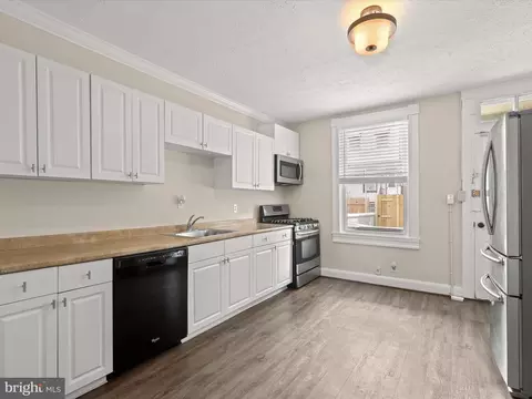 407 S Macon St, Baltimore, MD 21224 photo 4