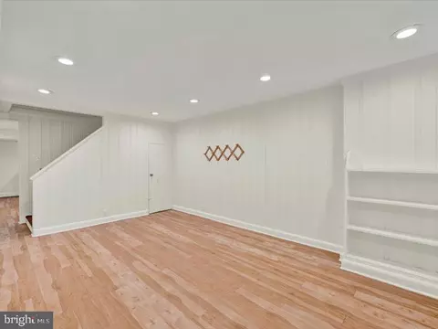 Living - 4113 Westview Rd, Baltimore, MD 21218 photo 6 of 6